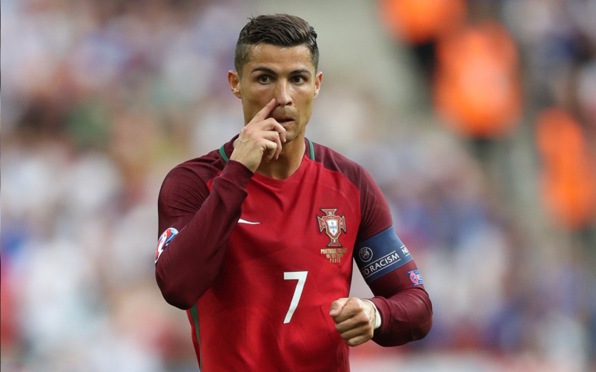 终场“绝杀英雄”点燃欧洲夜空的瞬间，十大终场绝杀